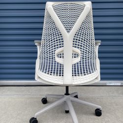 Herman Miller Sayl fully loaded model ergonomic office chair in white