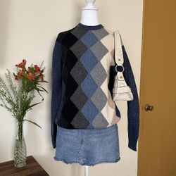 Vintage Chunky Knit Blue Argyle Sweater