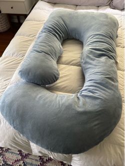 Pregnancy Pillow