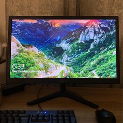 2 Monitors  