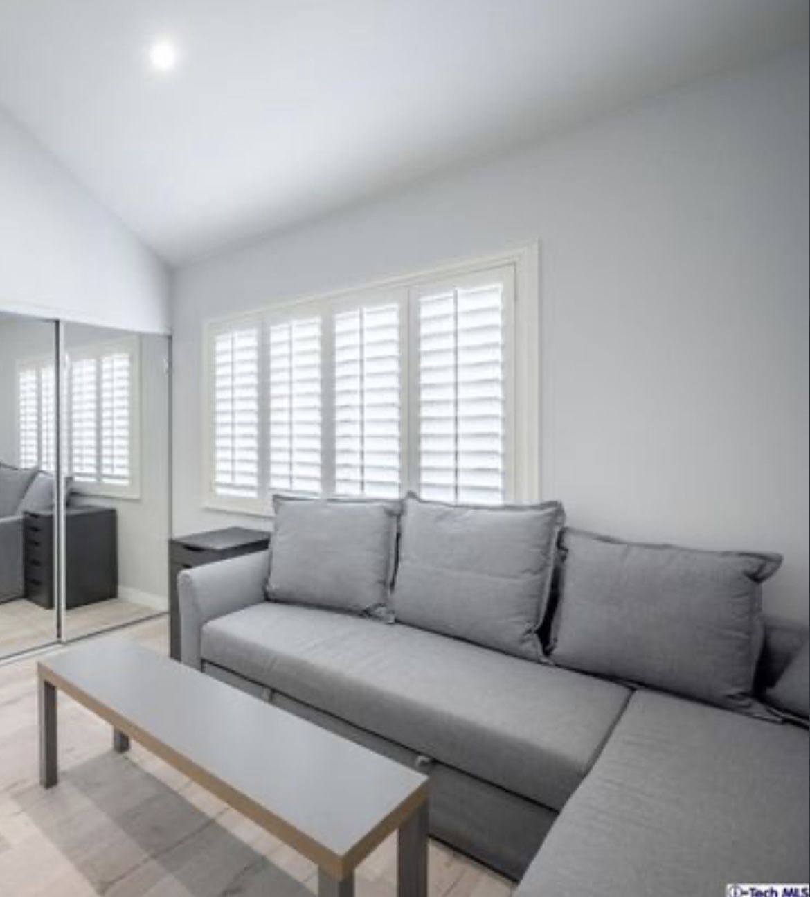 3 Seat Sectional Couch