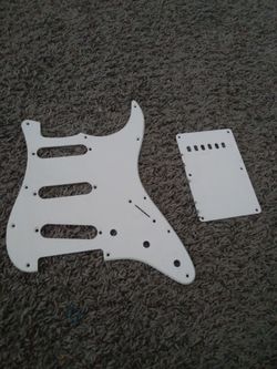 Squier 11 Hole Stratocaster Pickguard & Cover Set