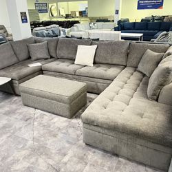 Dark Gray Fabric U Shaped Sectional With Pullout Trundle 