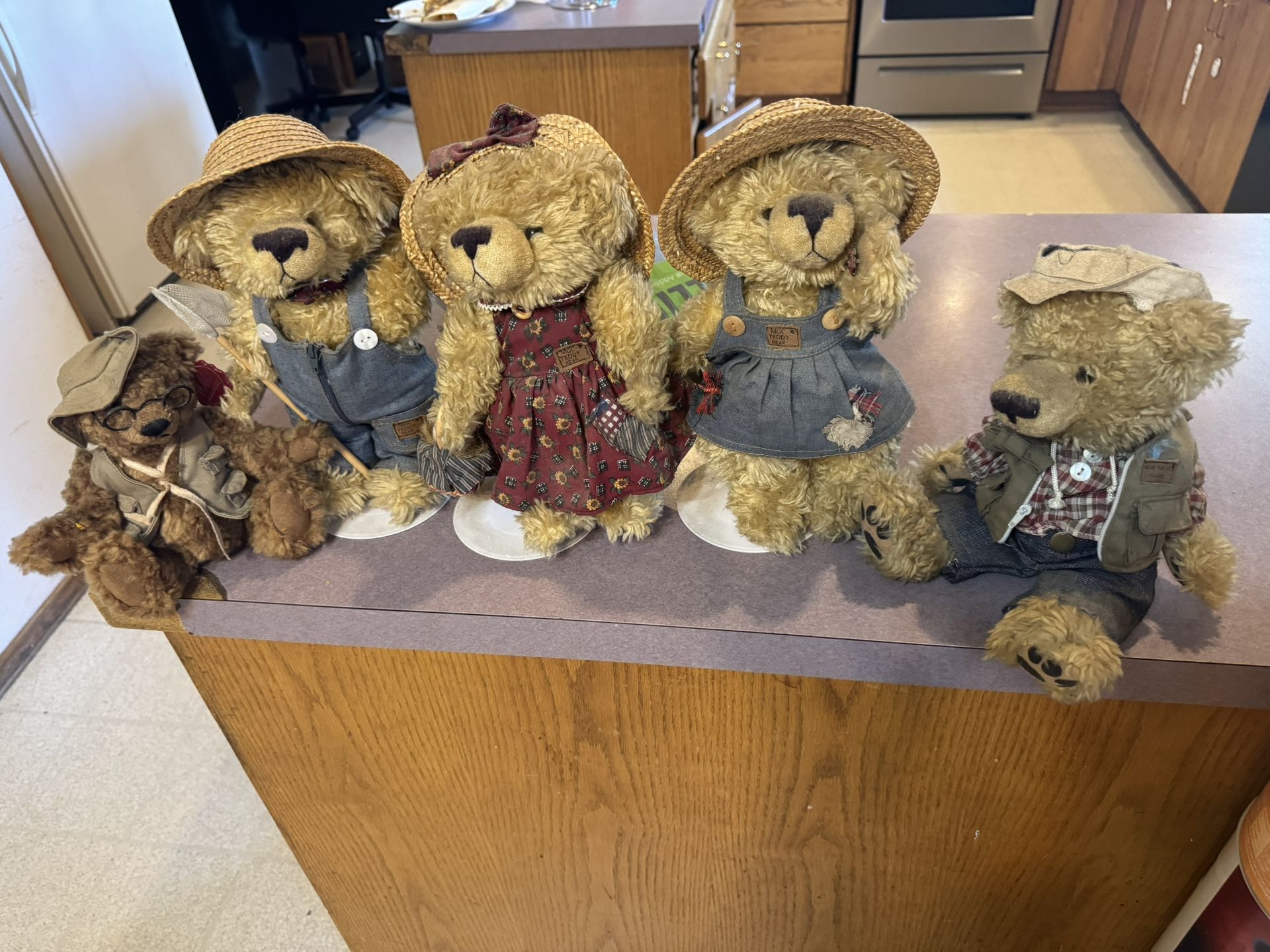 Teddy bears