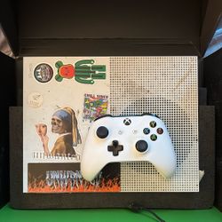 Xbox One (missing Power Cord)