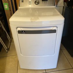 Kenmore 7.0 cu. ft. Front Load Gas Dryer