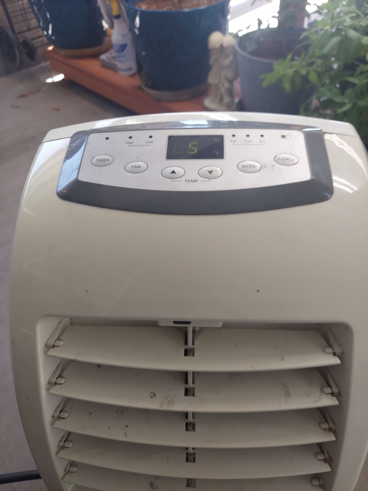 LG PORTABLE AC UNIT 10000 BTU