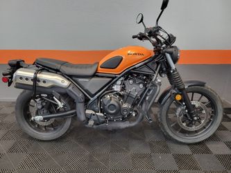 2023 Honda SCL500