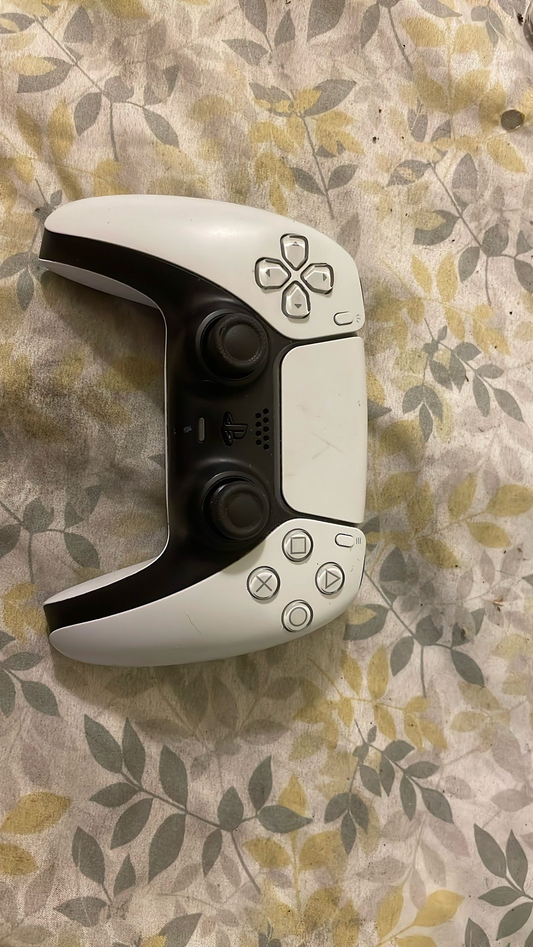 PlayStation 5 wireless Dual Shock Controller