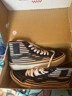 Vans Sk8-Hi Striped Skeleton High-Top Sneakers size 8
