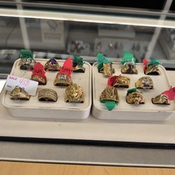 14k 10k Gold Diamond Ring Different Sizes And Different Prices And Grams Layaway Available 10% Down If You Interested  Ask Maribel Thank You 