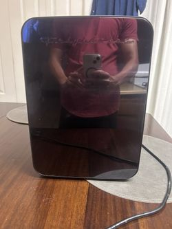 Frigidaire Mini Personal Fridge