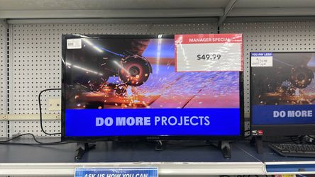 Insignia Flat Screen TV 32”
