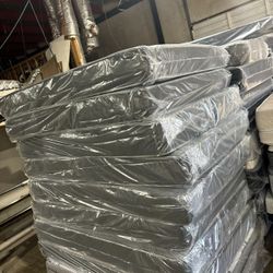 NEW KING SIZE MATTRESS ONLY - BEDS AND MORE 