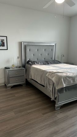 Queen Bedroom set
