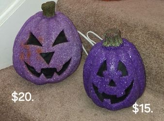 Vintage melted pumpkins