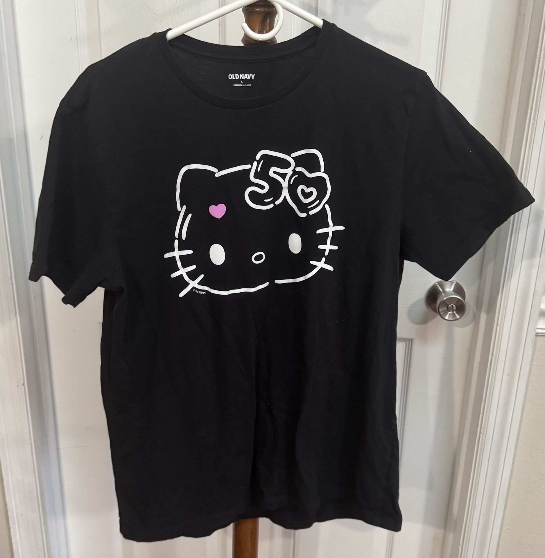 Adult Size L Hello Kitty T-shirt Just $5
