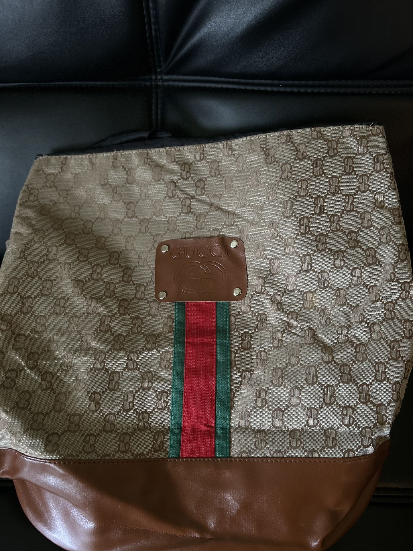 Vintage Gucci bag (negotiable)