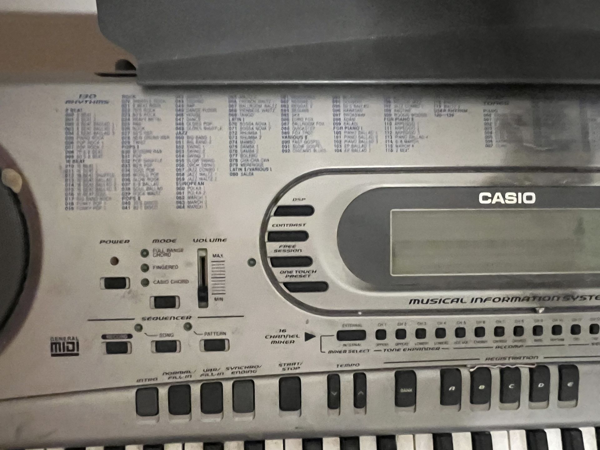 Casio wK-1630 Portable Keyboard