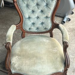 Victorian Vintage Chair 