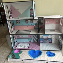 Wooden Doll House 3ft