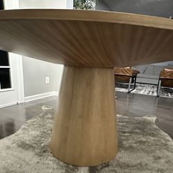 Wood dining Table 2024