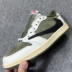 ππ§lπ² π«ππ©lπ² π¨π§ π G@ππΌπ½π€π’ππ€π¬.ππππ‘ AJ 1 travis scott medium olive