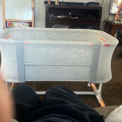 Bassinet 