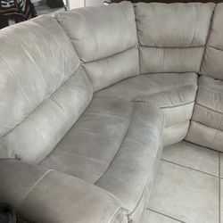 Sectional Recliner Couch