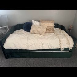 Twin Trundle Day Bed Green (almost Brand New)
