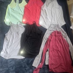Womens Lululemon Lot Of 5 Tanks And 2 Long Sleeved Tops 