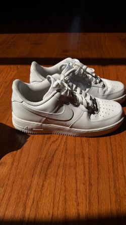 Men’s Air Force size 11