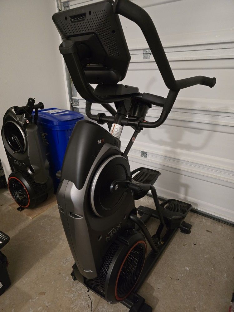 Bowflex Max Trainer M9