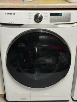 Needs Repair Samsung Front Load Washing Machine with Steam