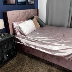 Queen Bed