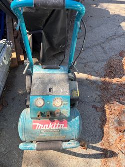 Makita compressor