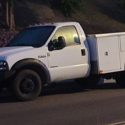 2006Ford F350 6.0L DIESEL SERVICE TRUCK