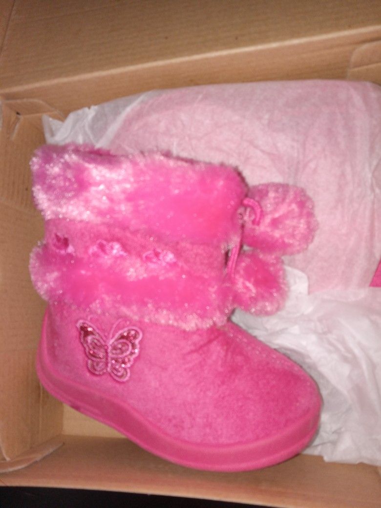 Girls Boots