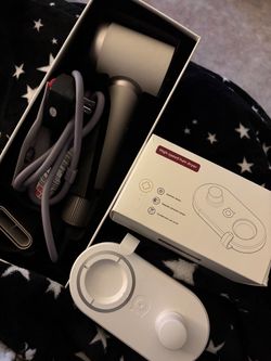 Blow dryer