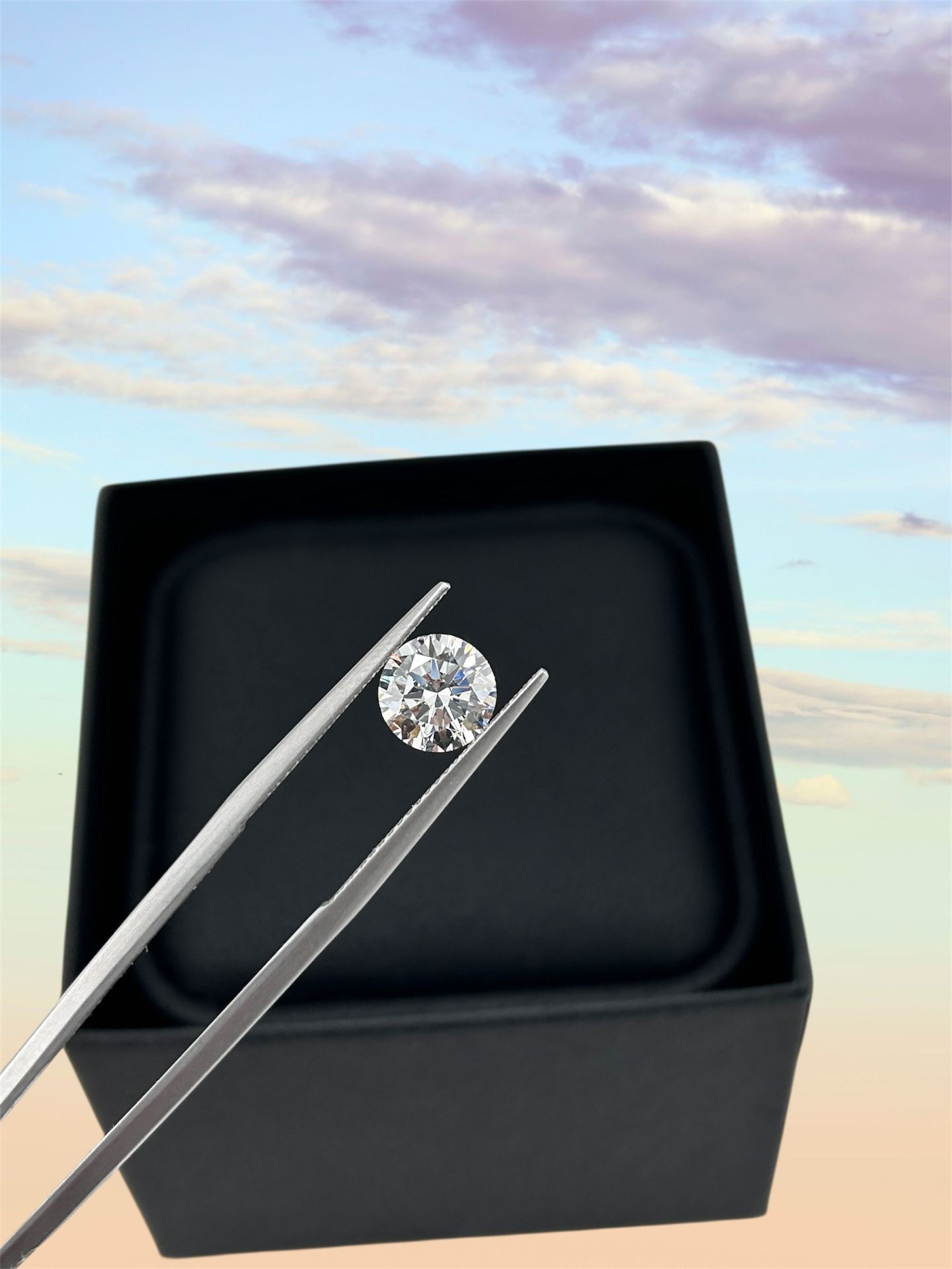 Round Shape Lab Grown Certified Diamond For Jewelry