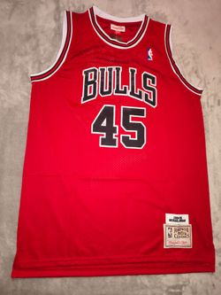 Michael Jordan Chicago Bulls jersey size L