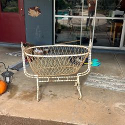 Antique Baby Crib Cradle 