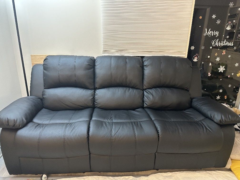 Reclining Sofa 83 Inch