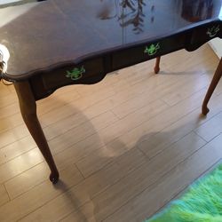 Desk Or Entry Way Table 