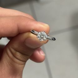 Moissanite Ring - Anillo Moissanita 
