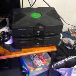 1 Xbox For Parts Or Repair Disk Tray Stuck Could Be Modded So I Won’t Do Less