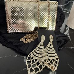 New Gold Clutch And Earrings