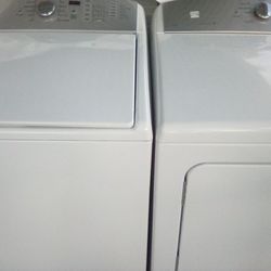Like New Kenmore 600 Washer Steam Gas Dryer Set