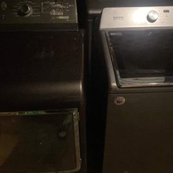 Maytag Washer And Ge Dryer * Free Delivery To Door *