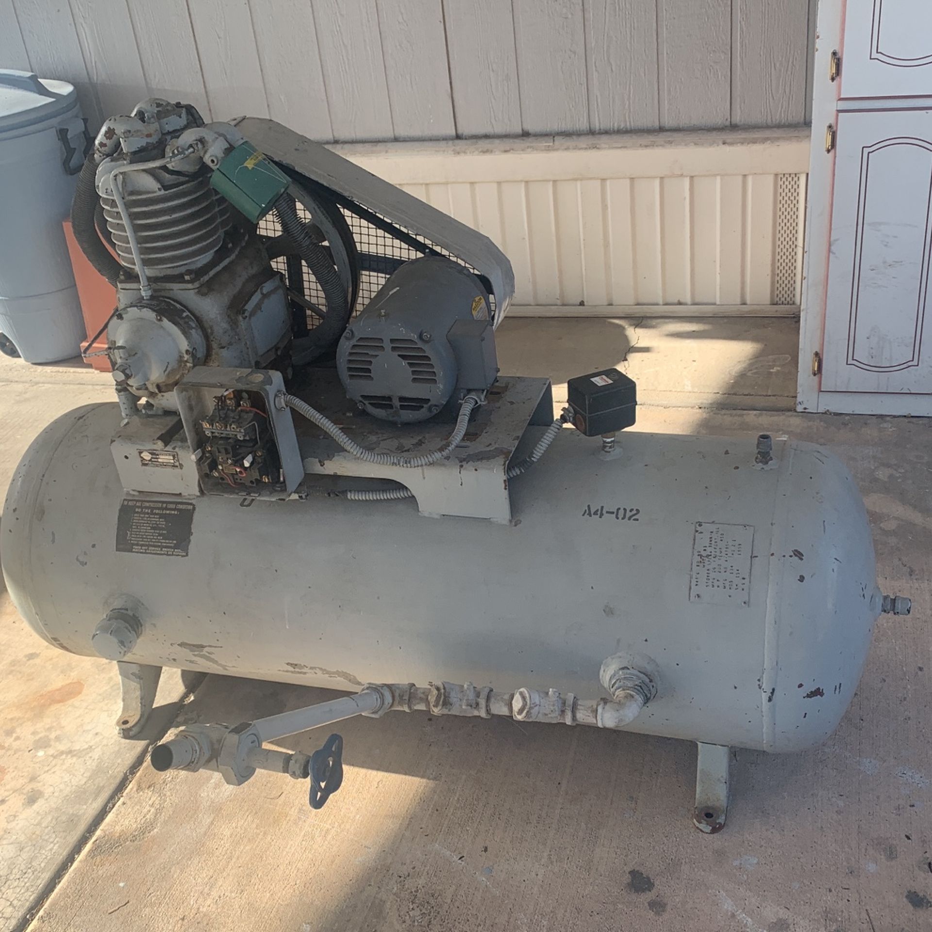 Vintage Air Compressor